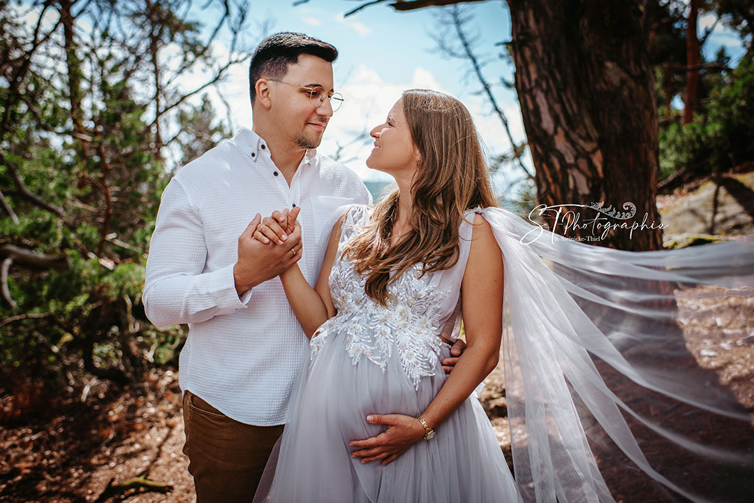 st-photographie_babybauch_maternity_2025_Harz_hamburgerwappen