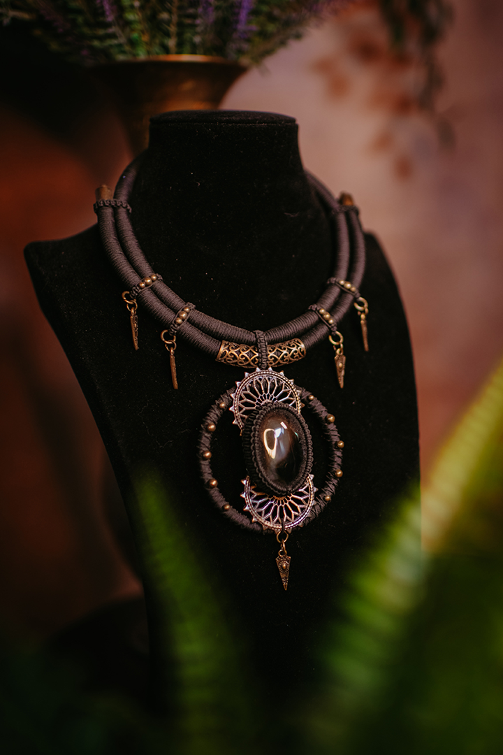 st_photographie_fundus_schmuckfundus_schmuck_blackzorya_007_necklace st_photographie_fundus_schmuckfundus_schmuck_blackzorya_necklace