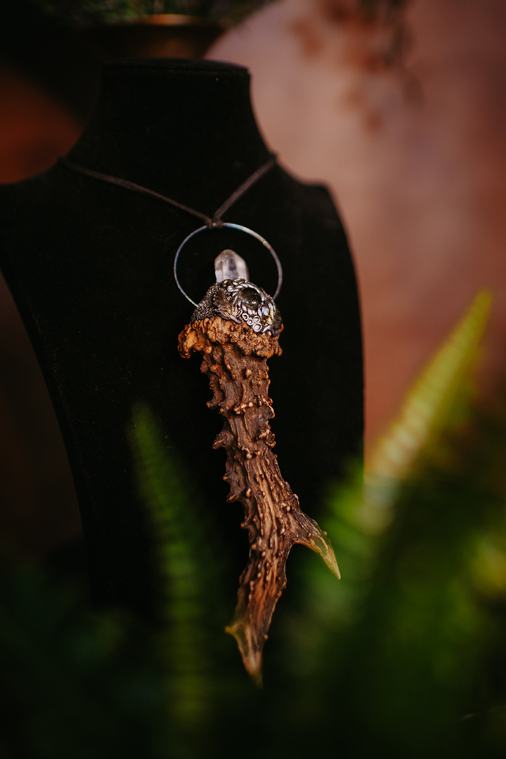 st_photographie_fundus_schmuckfundus_schmuck_fotoshooting_fantasyshooting_EichenhainHexe_004 st_photographie_fundus_schmuckfundus_schmuck_fotoshooting_fantasyshooting_EichenhainHexe