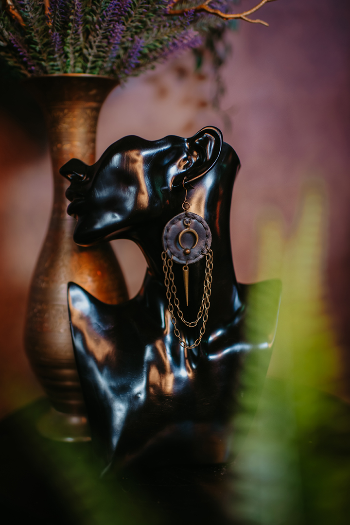st_photographie_fundus_schmuckfundus_schmuck_hexe_schamanin_fantasyshooting_003 st_photographie_fundus_schmuckfundus_schmuck_hexe_schamanin_fantasyshooting_earrings