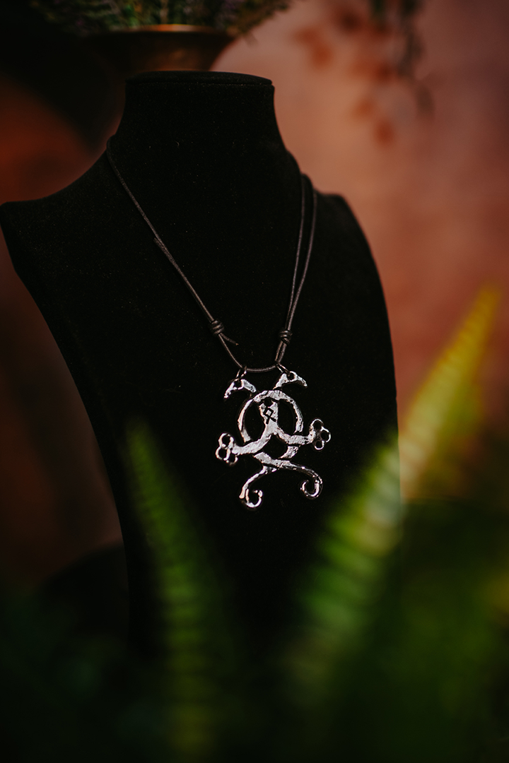 st_photographie_fundus_schmuckfundus_schmuck_wikingershooting_fantasyshooting_004 st_photographie_fundus_schmuckfundus_schmuck_wikingershooting_fantasyshooting