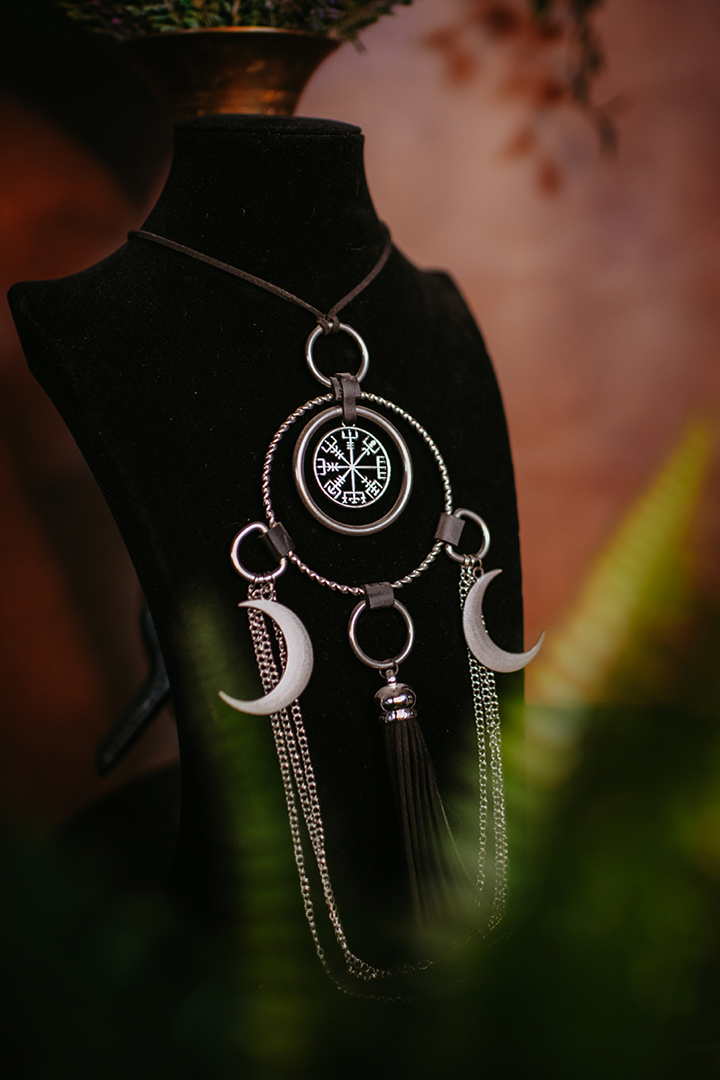 st_photographie_fundus_schmuckfundus_schmuck_wikingershooting_fantasyshooting_005 st_photographie_fundus_schmuckfundus_schmuck_wikingershooting_fantasyshooting